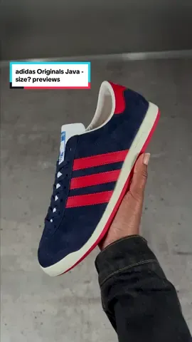 Making a comeback from the 70s, the @adidas Originals Java is the next silhouette from the ‘Island Series’ to make a return. We saw the Bali resurface earlier this year alongside countless renditions of the Bermuda - but whats your take on the Java re-release? #adidas #adidasoriginals #sizepreviews #adidasoriginalsjava #islandseries 
