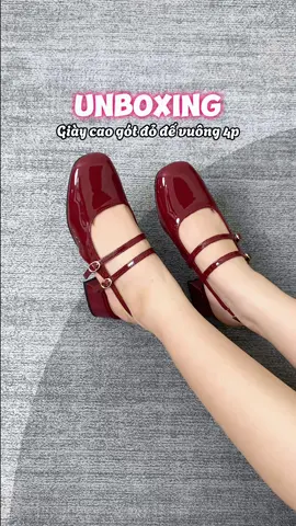 Một đôi giày búp bê mà mình mới sở hữu, đôi này lên chân siêu xinh nha các nàng. Rất nên sở hữu trong tủ đồ mùa thu đông đang tới ạ 🫶🫶 @ParisZoey.fashion.VN #unboxing #review #giaydepnu #giaydepxinh #giaycaogot #giaybupbe #ParisZoey #salegiuathang #sieudautruongT9 