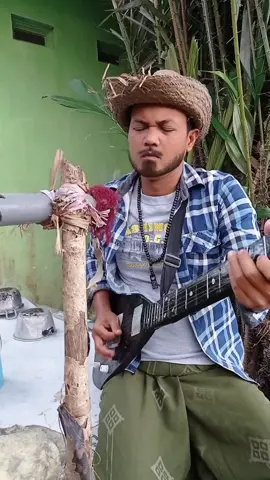 Suratan - Rhoma Irama #suratan #rhomairama #lagudangdut #lagurhomaira #fyp #vral #dangdutlawas #tuktokbondowoso 