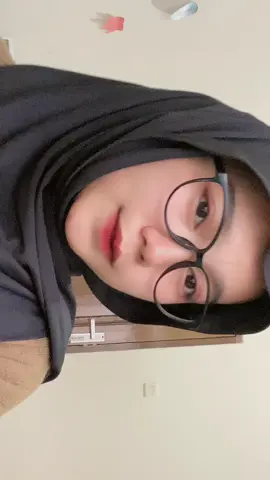 Lagi sakit :( #fyp #ufiwsiti #soundviral #CapCut #viral #trending #laura #saran #rizwanfadilah #sampaimenutupmata #bangdika #untukanda 