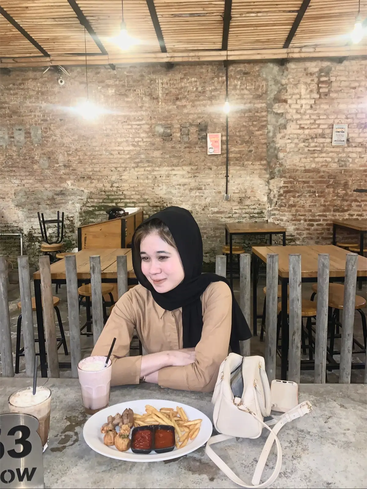 Numpang kak😁 #fypシ゚ #beranda #fypp #madiun24jam 