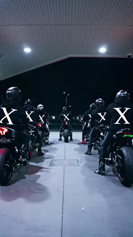 X the world  @yu.lenses 📸 @sk.gpr7 @six.fury @.MR_R7 @nathaniel @Moto.Leee  tags #motorcycle #moto #bikelife #motorbike #r #yamaha #bike #biker #honda #harleydavidson #motorcycles #kawasaki #ktm #bikersofinstagram #suzuki #ride #instamoto #ducati #rr #bikers #motolife #motor #bmw #Motorsport #motocross #motorrad #motogp #harley #motorcyclelife #srs 