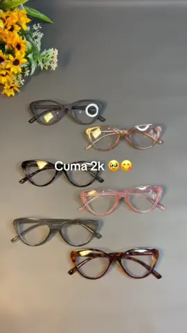 Cuma 2k tapi bagus pooll😫 cek kranjang kuning 🥰 #fypp #kacamatacateye #kacamata2k 