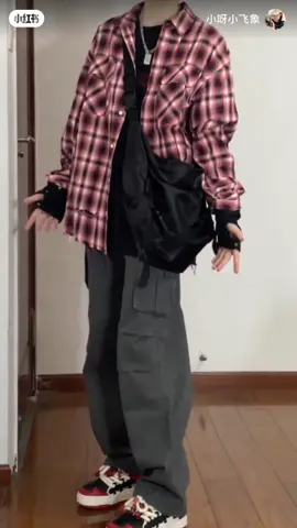 tone red black cho ai cần🖇️ siêu keooo  #tomboy #tomboystyle #phoidotomboy #cátinhstyle #streetwear #xuhuongtiktok 