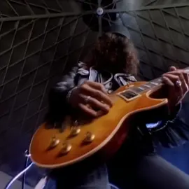 #gunsnroses #sweetchildofmine #1988  #pop #rock #nostalgia #capcut #coclock2 #fyp #fypシ #foryou 