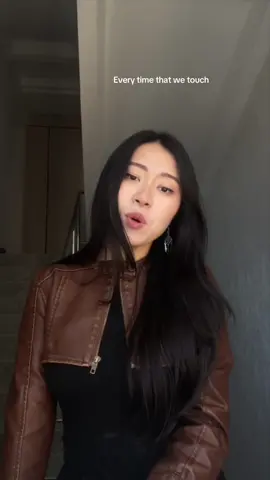 Who asked for angeks cry ? #chrisgrey #maketheangelscry #covers #cover #coversong #fypシ゚viral🖤tiktok 
