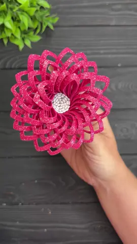 Amazing Flower from EVA Foam Easy Flowers DIY Tutorial Crafts #crafts #easycrafts #DIY #tutorial #usa #flowers #giftideas #foryou