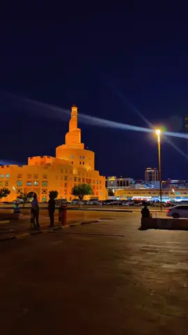 Doha 🇶🇦📍#foryourpage #qatar🇶🇦 #beauty #fyp #cornicheqatar #100k #beautyofqatar #niceplace #dohaqatar #natural #dohaqatar🇶🇦 #viral #nightview 