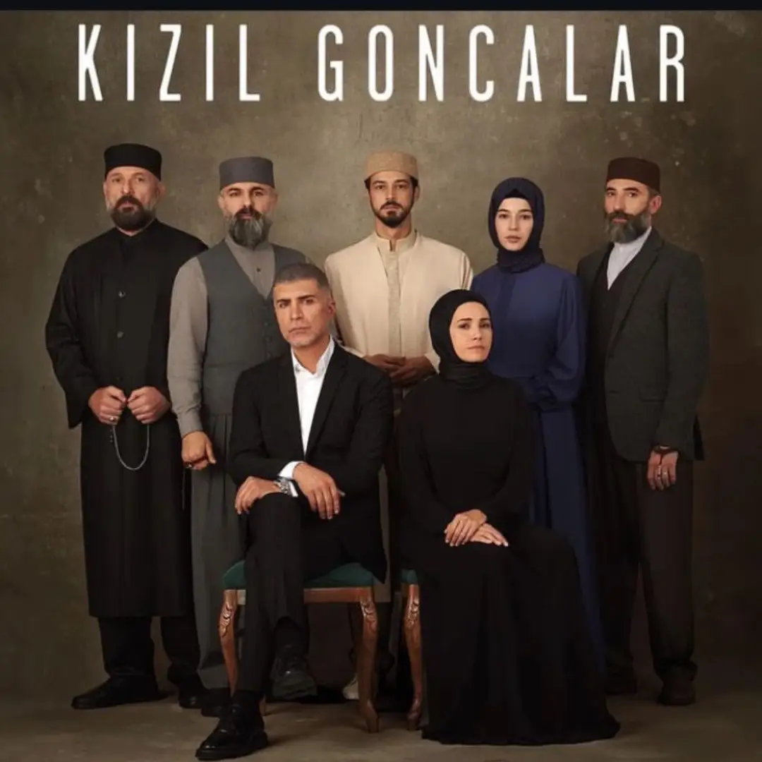 Yeni sezon afişi ve arkadaşlar fragman verildi yorumlara bekliyorum aklınızda olanlari 💕#kizilgoncalar #mertyazicioglu #minademirtaş #ozcandeniz #özgünamal #cüneydzeynep #cuneyd #cunzey #Cüneyt #zeynep 