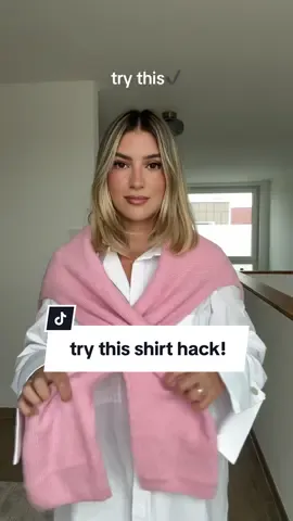 Since it’s this time of the year again I wanted to show you this hack- I love how it turns out and most important- it stays there all day👍🏼 Save and try it out😉 #fashionhack #fashionhacks #howto #shirthacks #scarfhack 