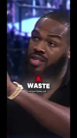 There is nothing you can do to Jon Jones 💀 #jonjones #danielcormier #tb #fight #UFC #mma #scary 