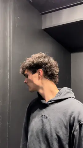 Easy fix. #flowbros #fullhair #hairclay #menshair #SelfCare 