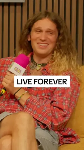 the magic of the dgaf lifestyle. click the link in my bio for the full episode with @Briston Maroney #fyp #fypage #foryou #podcast #sotrue #liveforever @BeatBox Beverages🧃 