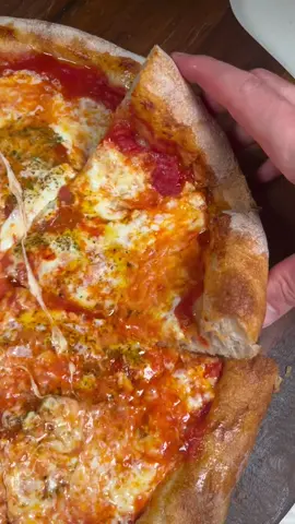 For my next trick I will make this pizza DISAPPEAR🪄🍕 Baked for 8min on a baking steel pro preheated to 550F. Baking Steel website is linked in my profile and my discount code “PIZZOFART” gets 10% off🍕❤️‍🔥 Try my easy same day dough recipe, it’s the pinned post on my page! Tag me in your pizza pics to be featured in my stories📸🍕 #pizza #food #asmr #mukbang 