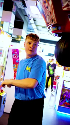 FIST FIGHTS Out Now on my Debut Album ‘Panorama’!! Check it outtttt link in bio #fistfights #MentalHealth #Summer #newmusic #song #foryou #singer 