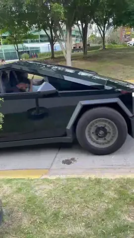 Tres nissan GTR R35 y uno con wyde body muy conosidos en #GDL #manuelrivera11 