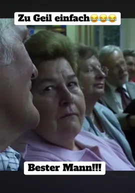 Einen hab ich noch!!!!😂😂😂 #ichkackab #spaßbeiderarbeit #lustiges #spassmusssein #ichschmeissmichweg 