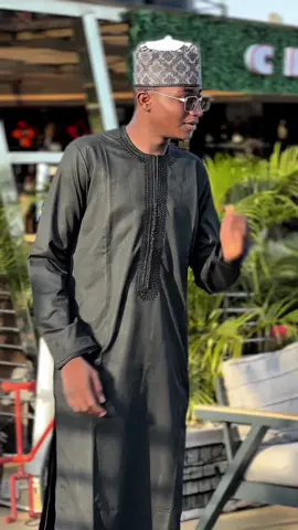 MOROCCON KAFTAN🇲🇦💯🧵🧶 Excellent fabric amazing detailing Unique styling  Available to be made🧵🪡✅ Dm to get yours ☎️09077116071 NATIONWIDE DELIVERY 🚚 📦📪 VISIT OUR SHOP 📍SHOP NO. A/65 GIDAN MAI YARI UNITY ROAD OPP. STANBIC IBTC BANK, KANTIN KWARI, KANO.