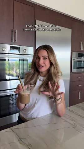 A diet coke float?! Consider me influenced @secretlivesonhulu  #secretlivesofmormonwives #swig #Recipe #soda #momtok #MomsofTikTok #momlife 