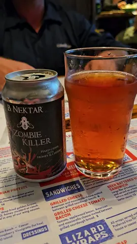 Feeling good on date night with hubby. Just look at that Silver fox!!! #datenight #datenightinspo #couplegoals #coupledup #bnektar #craftbeer #craftbeertok #craftbeergeek #winkinglizard #winkinglizardtavern #beerlove #beerlover❤️ 