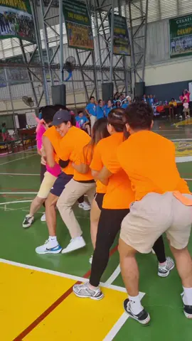 Catch the flag game during our company team building #cebu #philippines #games #teambuildinggames 