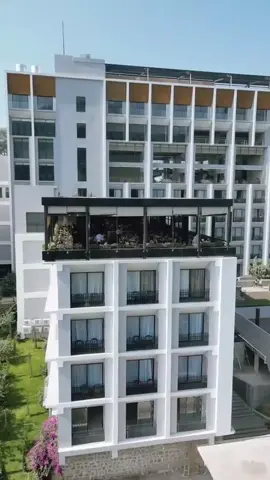 Grand Aston Ciloto Puncak Junior Suite Pool and Mountain View #الفندق  #شهر_العسل  #Puncak #WonderfulIndonesia  #TunesTravelIndonesia  @Ridwan Zakaria  @kelilaja  @عبد الرحمن 