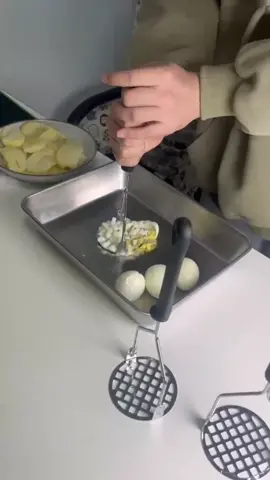 Stainless steel mashed potato masher, manual masher, multi-purpose, two-piece pack#ttshop #stainlesssteel #kitchen 