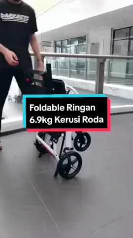 Wheelchair untuk travel dengan kapal terbang, cabin size 6.9kg kerusi roda untuk orang tua Mudah dan senanglah mengguna  6.9kg Lightweight Foldable Wheel Chair for Elderly #wheelchairs #wheelchair #fyp #foryou #trend #manual #transferchair #liftingchair #rollerchair 