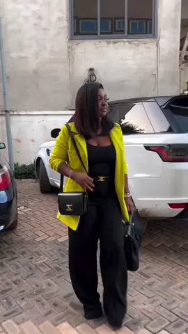 #foryou #jackie #jackieappiah #africain #senegalaise_tik_tok #senegal #serie #guineenne224🇬🇳 #ghana #ghanatiktok🇬🇭 #ghanatiktokers🇬🇭🇬🇭🇬🇭 #ghanatiktok #nigeriatiktok #nigeria #reels #france #serieafricaine #foryoupage #tiktok #france🇫🇷 