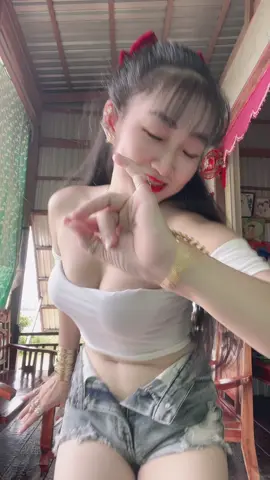 Xê…lên luôn! Trend cổ cuốn quá nè!🥰