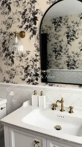 Bathroom Before & After 🤍 #bathroom #bathroommakeover #bathroomremodel #homedecor #homerenovation #victorianhouse 