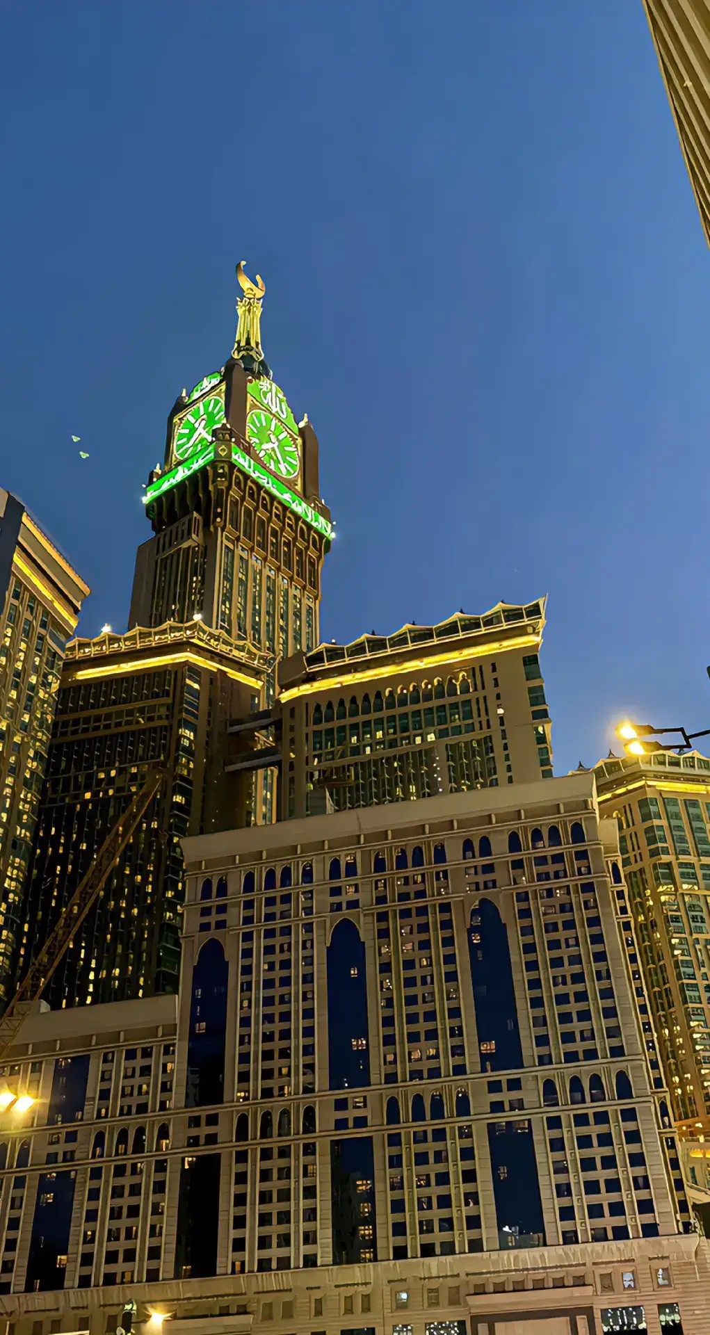 Membalas @amls0310  اَللهُمَّ صَلِّ عَلَى سَيِّدِنَا مُحَمَّدٍ وَعَلَى آلِ سَيِّدِنَا مُحَمَّدٍ #masjidilharam #makkah #mekkah #makkahalmukarramah #makkahmadinah🕋 #masyaallahtabarakkallah #haji #umroh #walpaper #bismillahfyp #fyp #fypシ #fypシ゚viral #4u #xyzbca #arab 