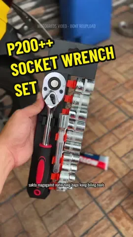 Another DIY done, sarap din ng kumpleto ang tools. #motorcycletools #ratchetwrenchsocket #wrenchsocket #diytools #socketwrench #toolset #sockettoolset #socketwrenchtoolset #motuloil #motulgearoil #changeoil #panarea #benellipanarea 