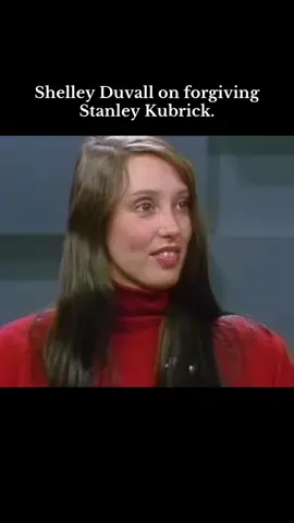 I admire Shelley for always being transparent about her difficult experience filming The Shining while also acknowledging how much she values her experience and understood why Stanley pushed her. And she’s said this throughout her entire career as shown above. She never held any hard feelings and yet random people on the internet will still tell you Stanley ruined her and she was never the same again 😩 It’s time we honor Shelley’s words about expereince. She had the final say. #shelleyduvall #interview #theshining #wendytorrance #80s #stanleykubrick #moviefacts #horror #horrorfilm #actress #hollywood #rip #celebrity #behindthescenes 