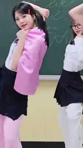 #EUNCHAE | sabiam que eu já de gostei de uma pessoa por 3 anos? e esse amor NUNCA foi correspondido? eu ainda não sei se eu ainda realmente gosto dessa pessoa, mas toda vez que eu passo por ela meu coração meio que acelera seila 😿 #fyp #lesserafim #fancam #saakucams #fypシ #viral 