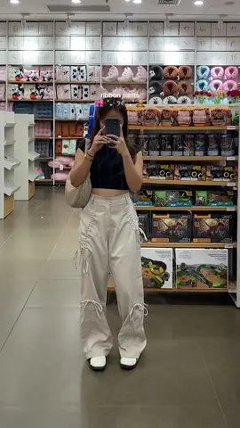 cant get enough of these pants! #ribbonpants #coquette #widelegpants #pantsforwomen #kinwoo #fyp 