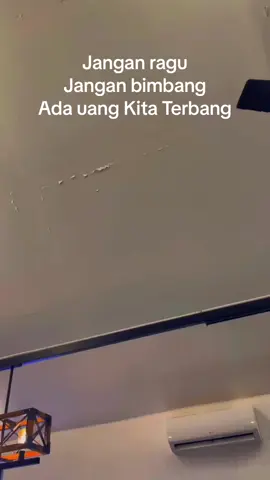 Terbang tanpa pilot🧑‍✈️  Ready cek keranjang🛒 #semuaorang #fypage #fypシ #semua 