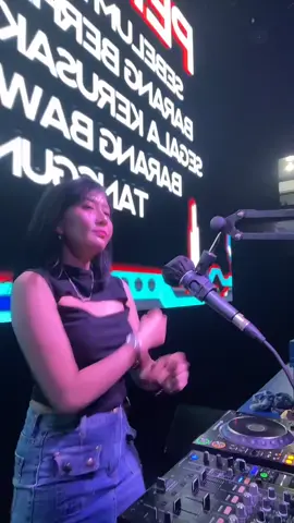 Yang lalu biarlah berlalu #djselly #djsellyterbaru #meduza 