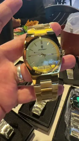 Mereciks jam poedagar ni #poedagar #poedagarwatch #jamtangan #jamtanganlelaki #watchformen 