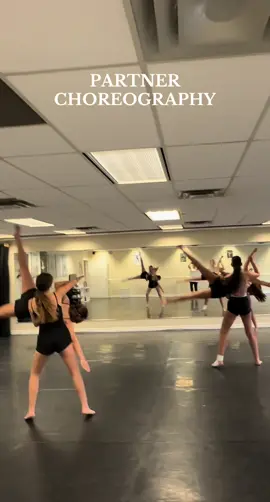 A partner section from some choreo of mine this year! #dance #dancestudio #dancepartnering #partneringskills #partnerclass #acropartnering #contemporaryduet #dancelift #acrolift 