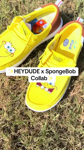 Who lives in a pineapple under the sea?! @HeyDude & @SpongeBob of course 🧽👟 #HEYDUDE #HEYDUDEshoes #HEYDUDEpartner #spongebobsquarepants #spongebob #comfy #shoes #tiktokmademebuyit #foryou #dealsforyou #treasurefinds #brightshoes #spongebobshoes 