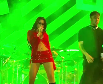 #tb Emilia junto a Tiago presentando “Alegria” 💋✨  #emiliamernes #emilia #fyp #emimernes #argentina #foryou #mexico #dalemixx #alegria #tiagopzk 
