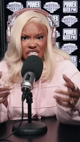 real 1 take freestyle i pimped my pen and made my point clear ! out now w/ @Justin Credible #fyp #fypシ゚viral 