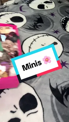 Minis ☺️☺️ #perfume #perfumetiktok #perfumetok #perfumes #perfumecollection #miniperfume #miniperfumes #miniperfumebottle #perfumecheck #perfumeaddict 