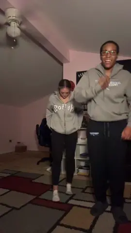 I got 🤛🏼 fo a ho, i get 💸 for a show #fypシ゚viral #fypage #dance #fyp 