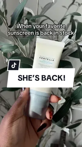 Replying to @Yadira she’s back and she’s beautiful! If you’re looking for a chemical sunscreen that is lightweight, hydrating and leaves no whitecast, you’ve found the perfect match! @SKIN1004 Official #kbeauty #koreanskincare #sunscreen #spf #skin1004 