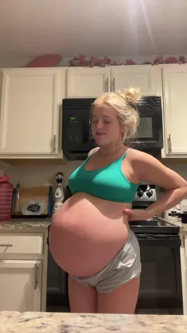 #34weekspregnant #twins 