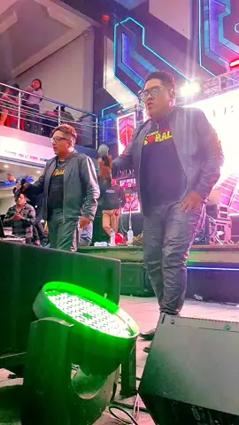 Corali en el XIII aniversario de la carrera Educación Parvularia-UPEA #corali  #mixcorali  #cliverfidel  #musicachica  #bolivia  #peru  #parati 