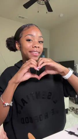 NATURAL hair is backk!! #fyp #foryoupage #viral #naturalhair #type4hair #edgestutorial 