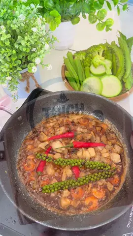 Kho quẹt quẹt hết nồi cơm cả nhà oi#BEPBADUONG #dayxaykenh79 #xuhuong #comngonmoingay #ancungtiktok #commientay #com #khoquet 